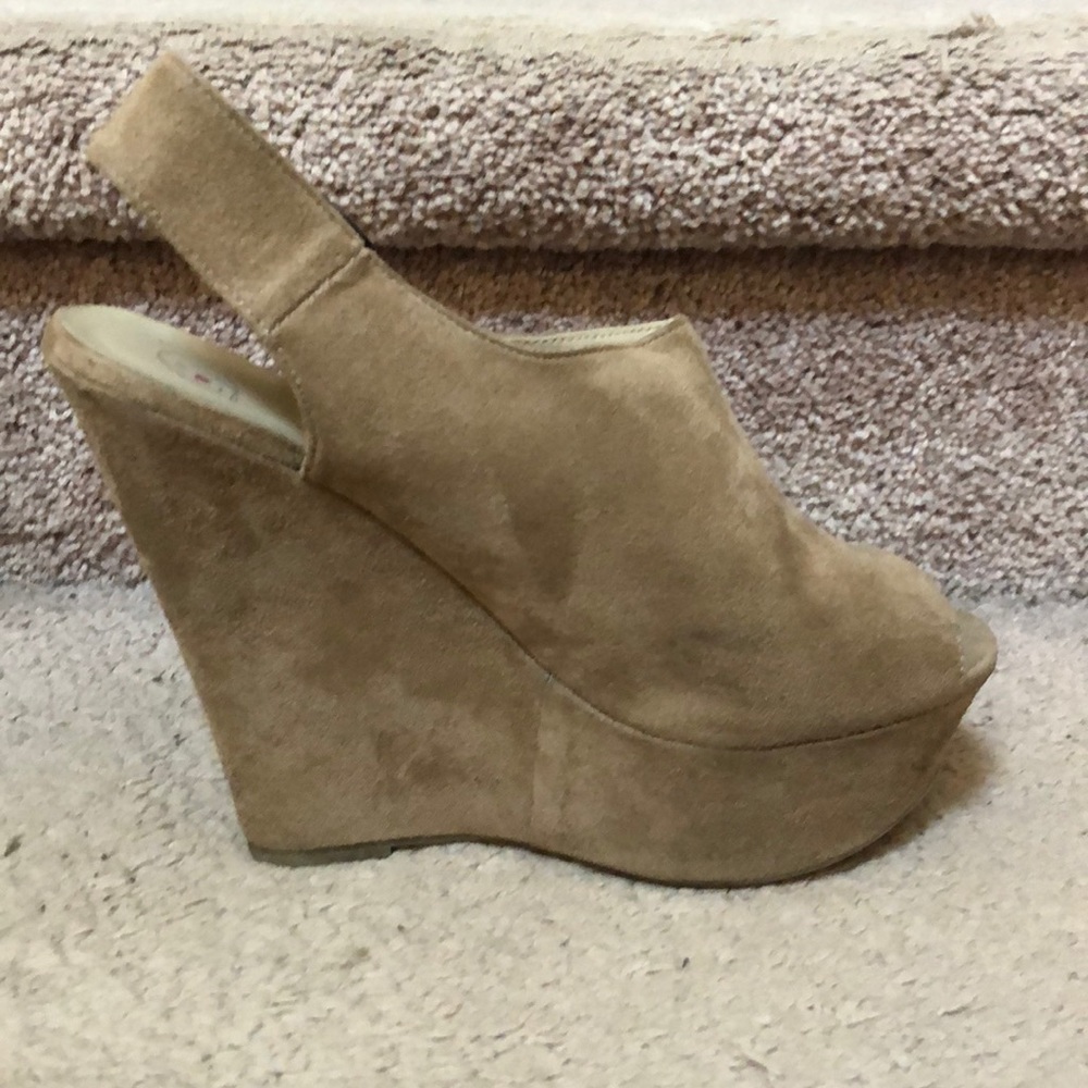 Wedges - Picture 4 of 4